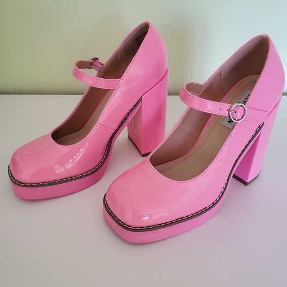 Steve Madden Hot Pink Mary Jane Shoes - Picture 1 of 8